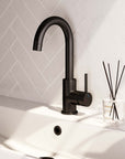 Waschtischarmatur, Aufputzmontage, gebogener Auslauf – mattschwarz