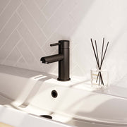 Surface-mounted washbasin tap - Matte Black